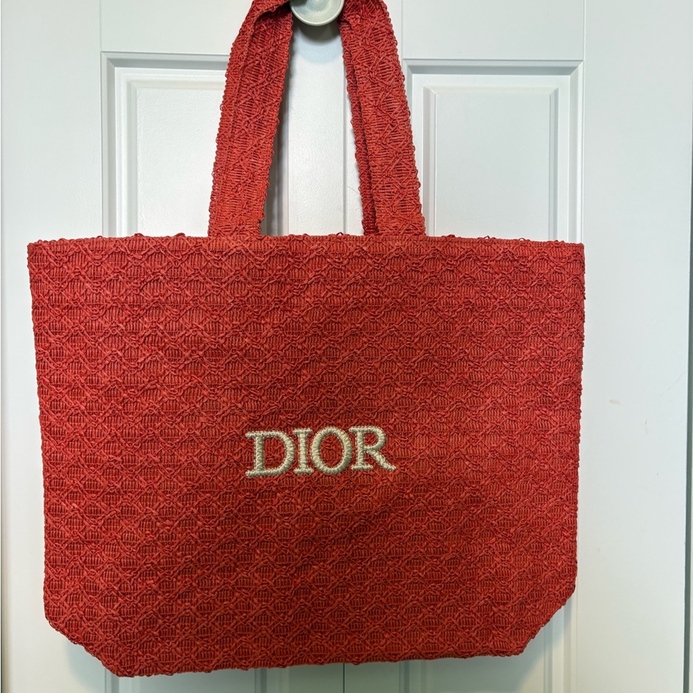 Dior beauty Red Tote - Picture 2 of 5